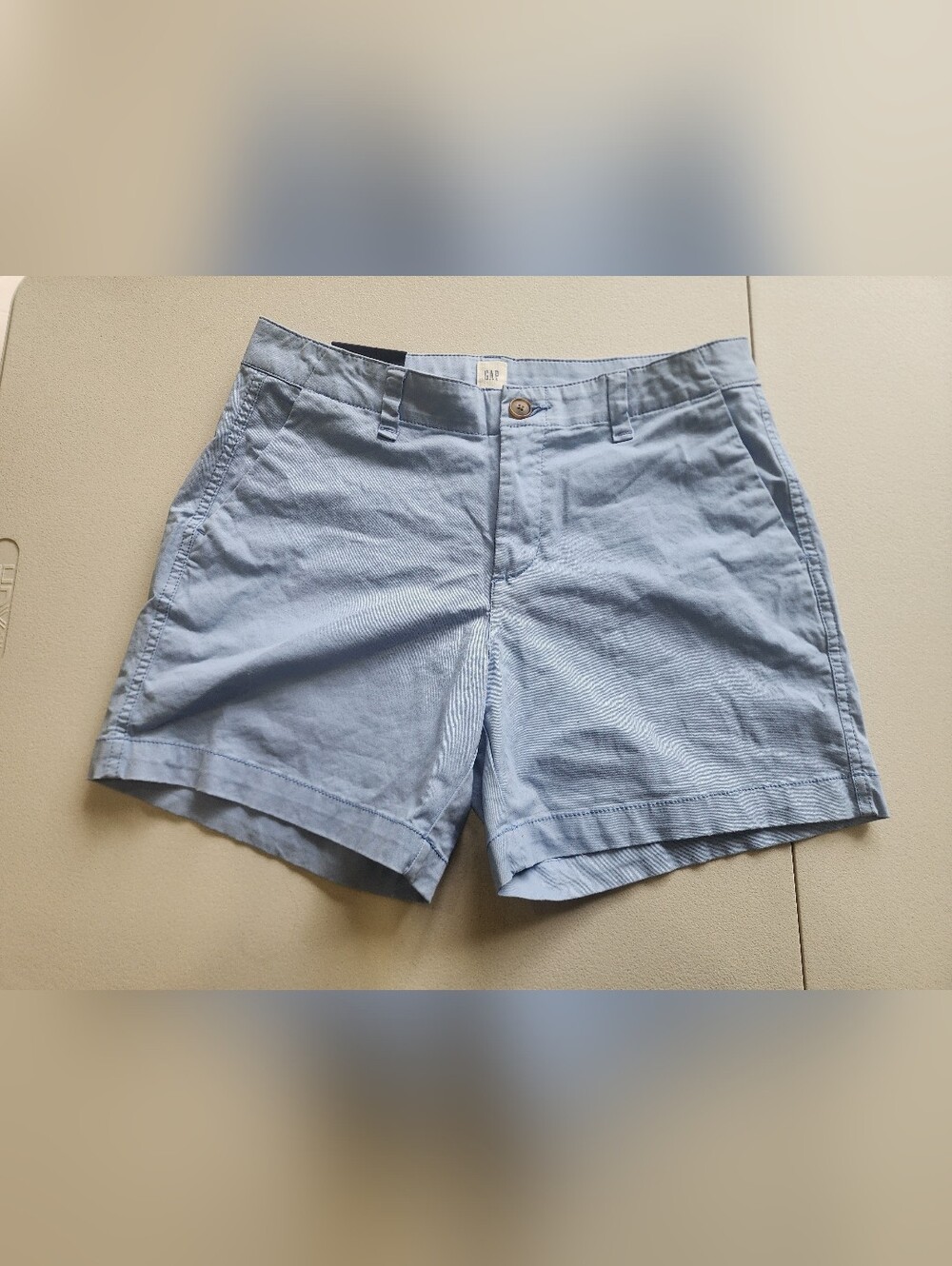 NWT GAP Light Blue Chino Shorts Womens Size 4